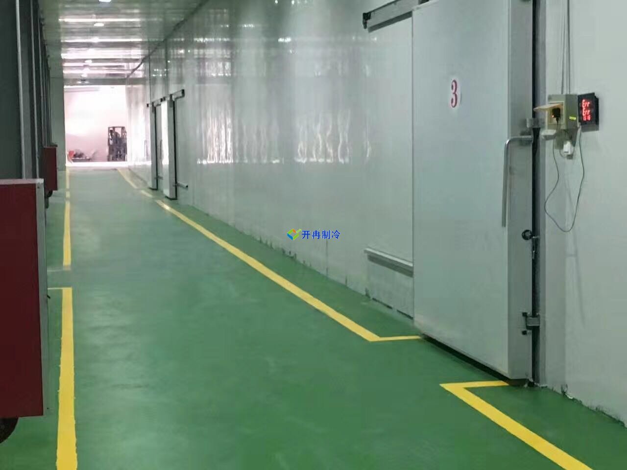 冷藏庫(kù)設(shè)備多少錢一套，冷庫(kù)建造一平米多少錢